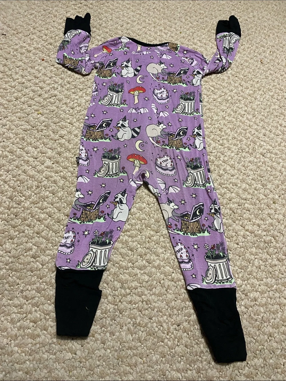 Onyx + lore sz 3-6 mo Purple Raccoon & Mushroom One-Piece Pajamas w/ Blk Trim